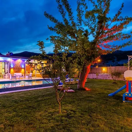 Saribelen Village Luxury - 1452 * קלקן